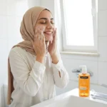 استفاده از ژل شستشوی ضد جوش نوتروژینا در روتین پوست چرب