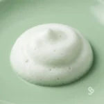 بافت غلیظ و کرمی فوم شستشوی چای سبز فارم استی